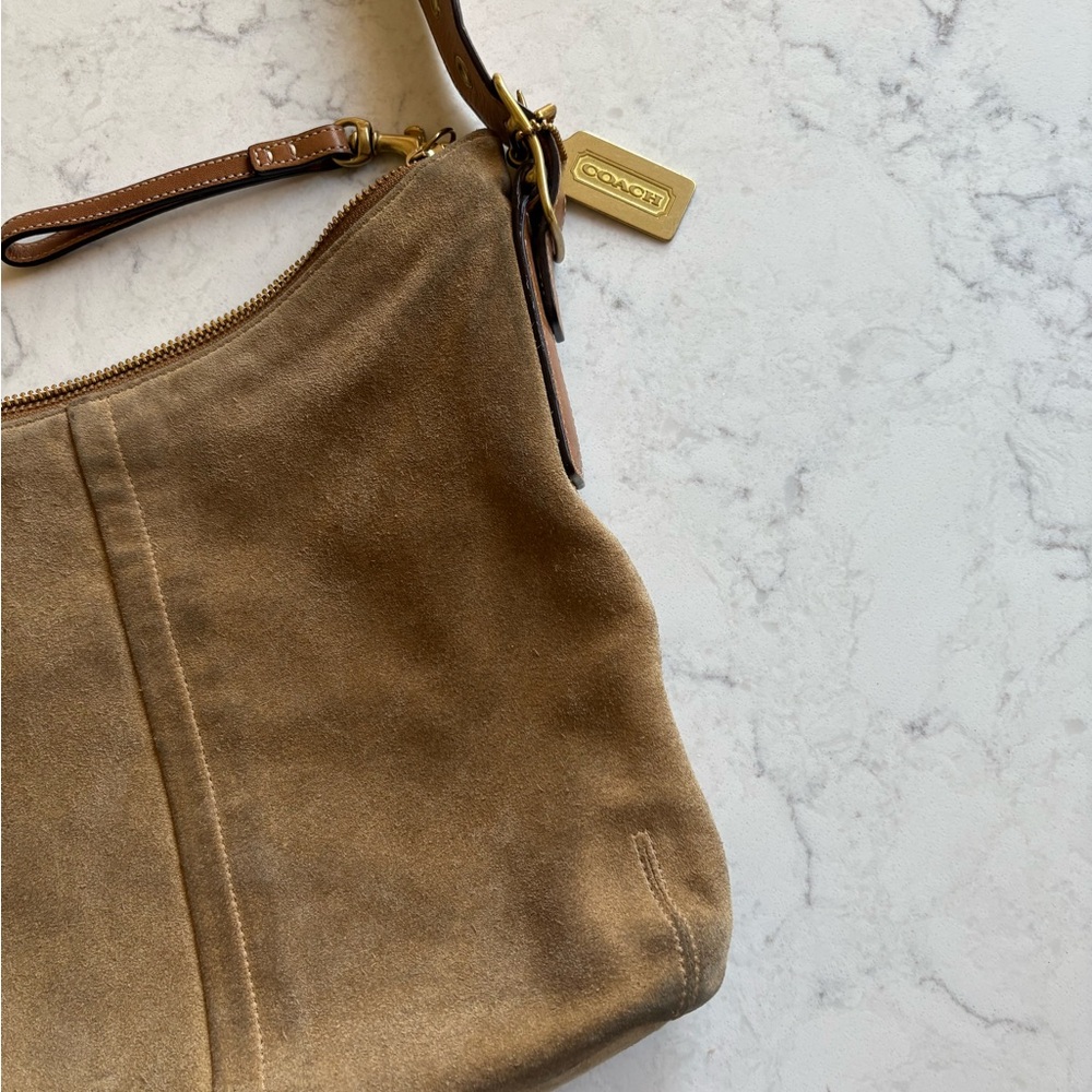 Vintage Coach Suede Shoulder Bag - Picture 4 of 11